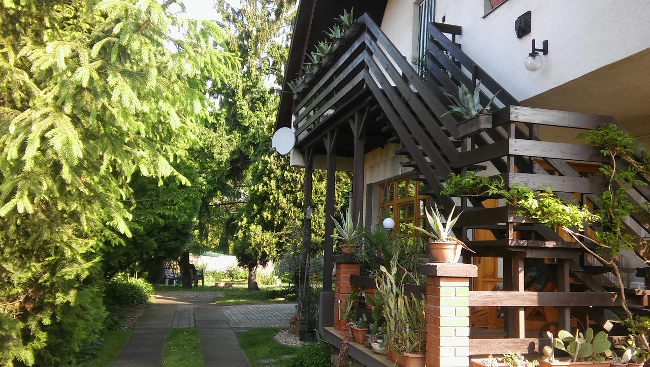 Agave Apartman Velence Exterior photo